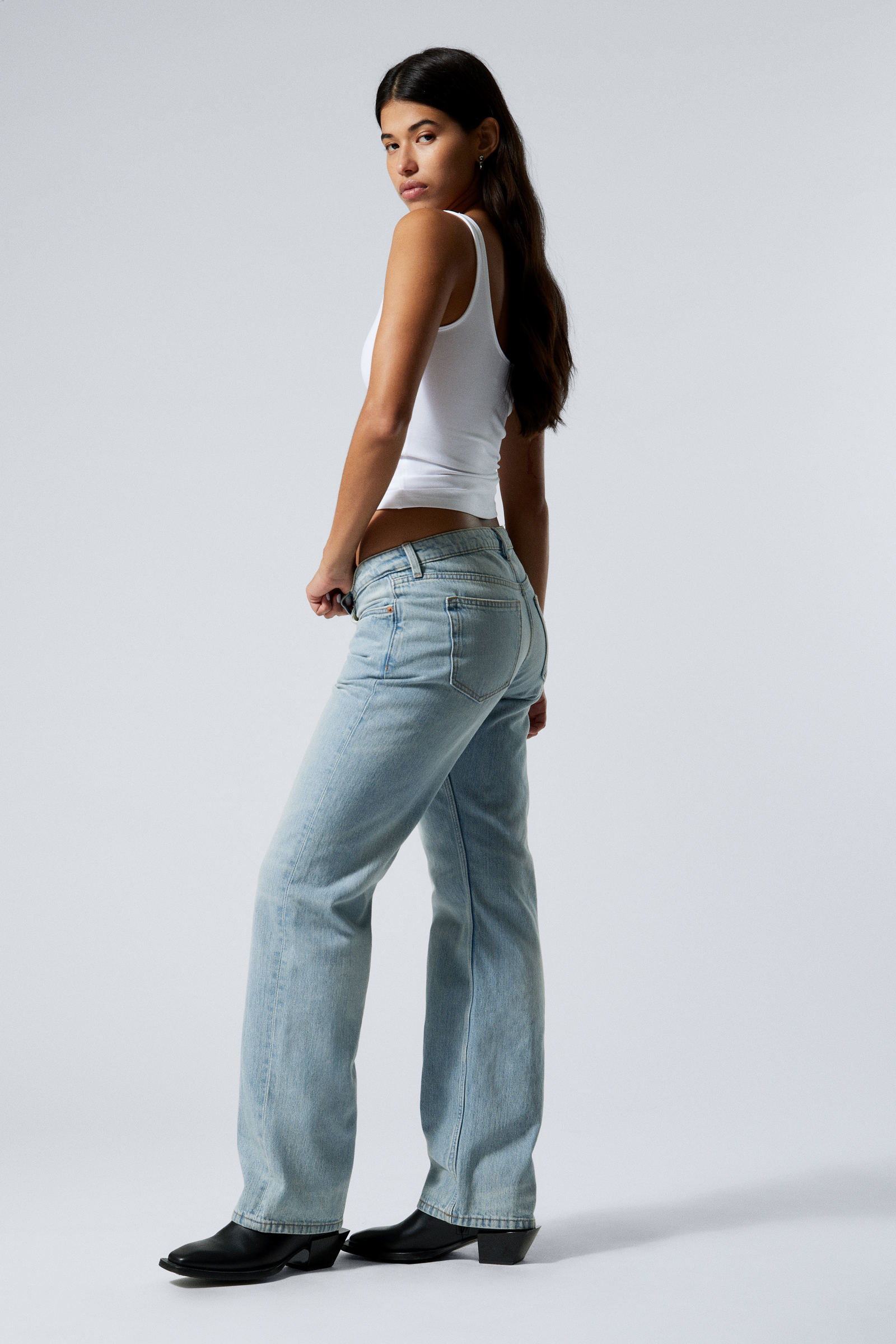 arrow low rise regular straight leg jeans - Aeon Blue arrow low rise regular straight leg jeans - Aeon Blue