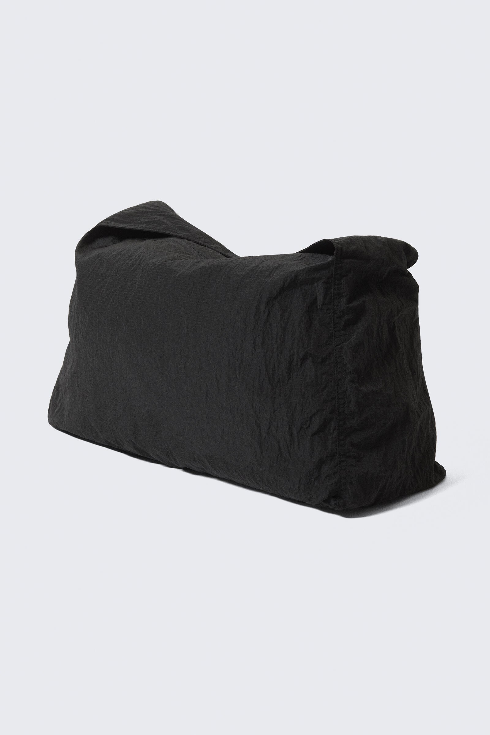 large ripstop shoulder bag - Black | Weekday EU large ripstop shoulder bag - Black | Weekday EU