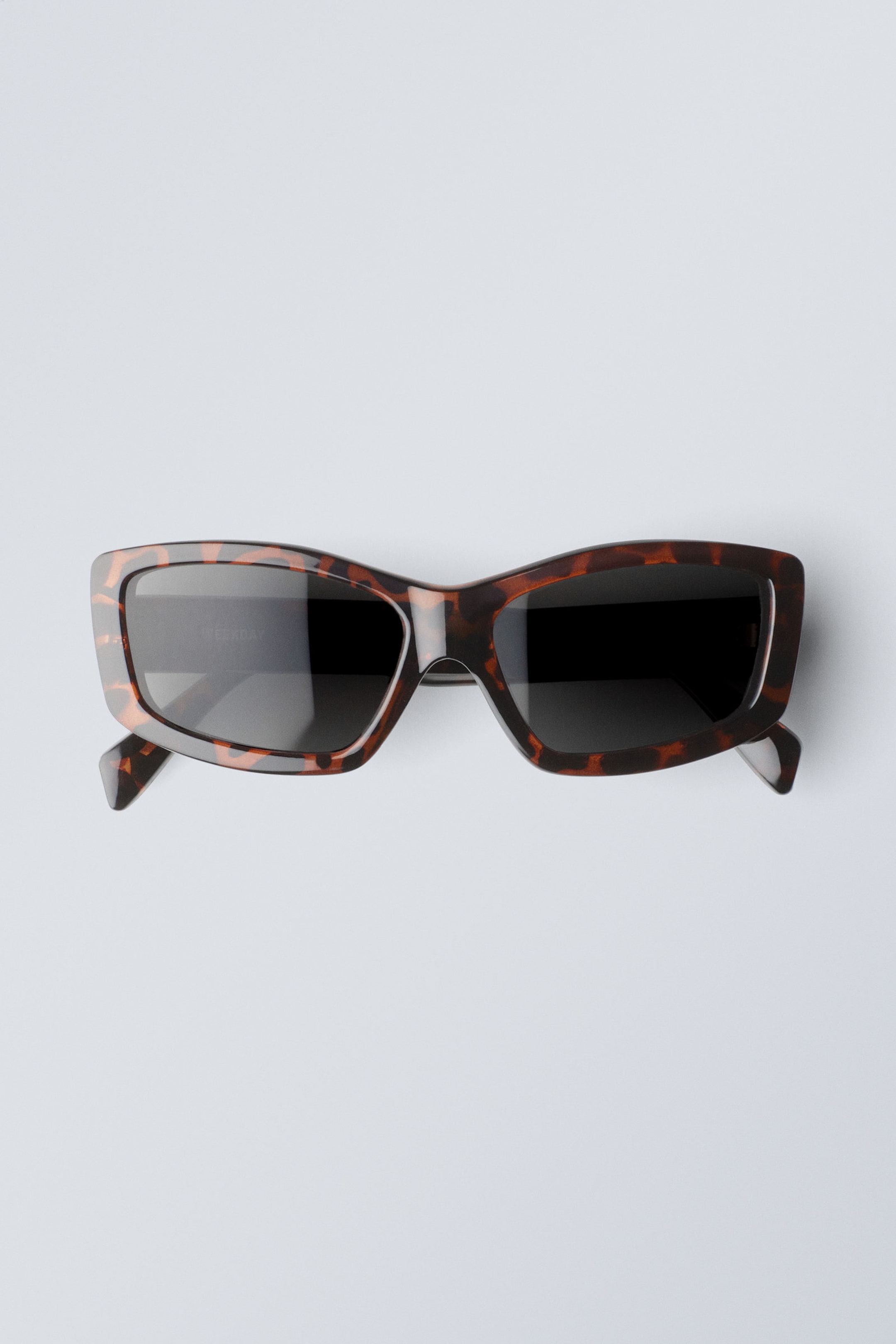 Brown Tortoise - Rectangular Semi-wide Sunglasses - 0