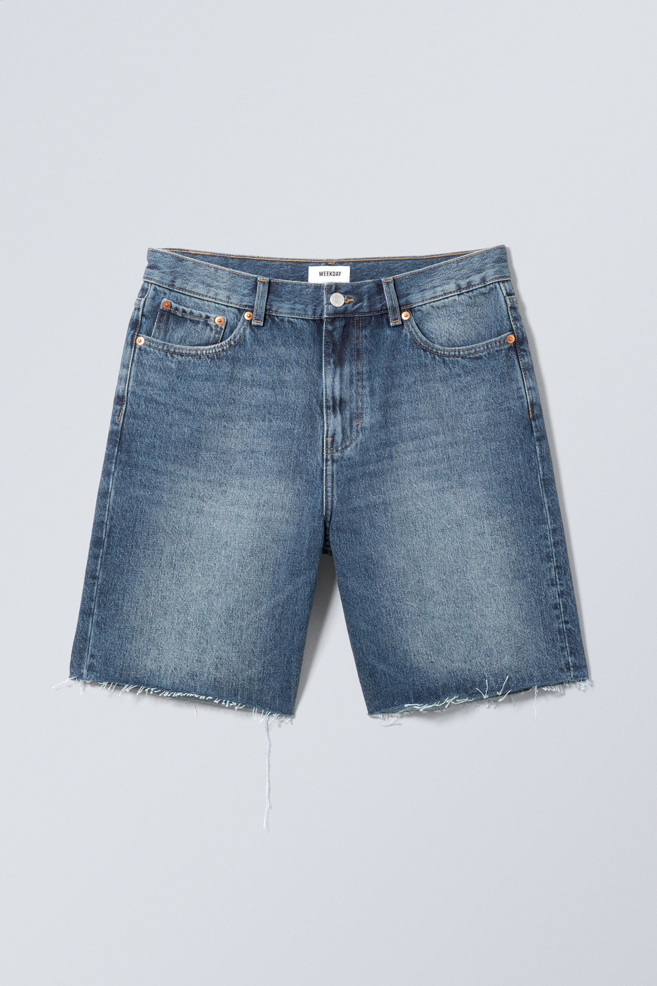 low carpenter denim shorts Steel Blue Weekday GB