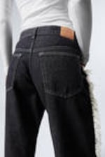 Black Rinse - Twist Relaxed Frayed Jeans - 8