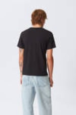 Black - Standard Midweight T-shirt - 2