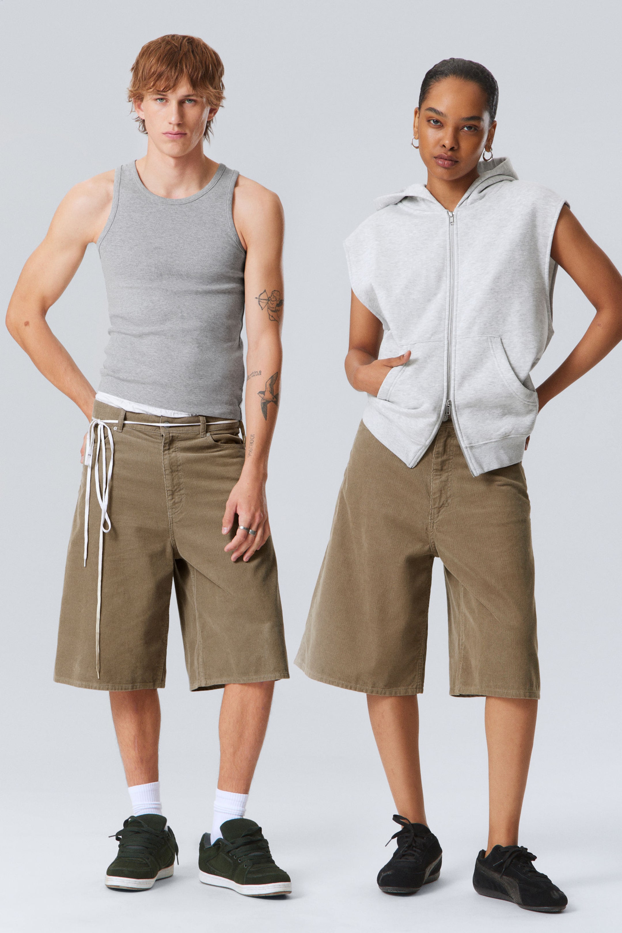 #7F7A72 - Astro Loose Baggy Corduroy Shorts - 1