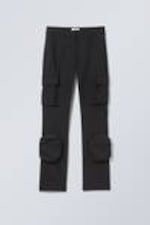 Schwarz - Cargohose Ila mit schmaler Passform - 0