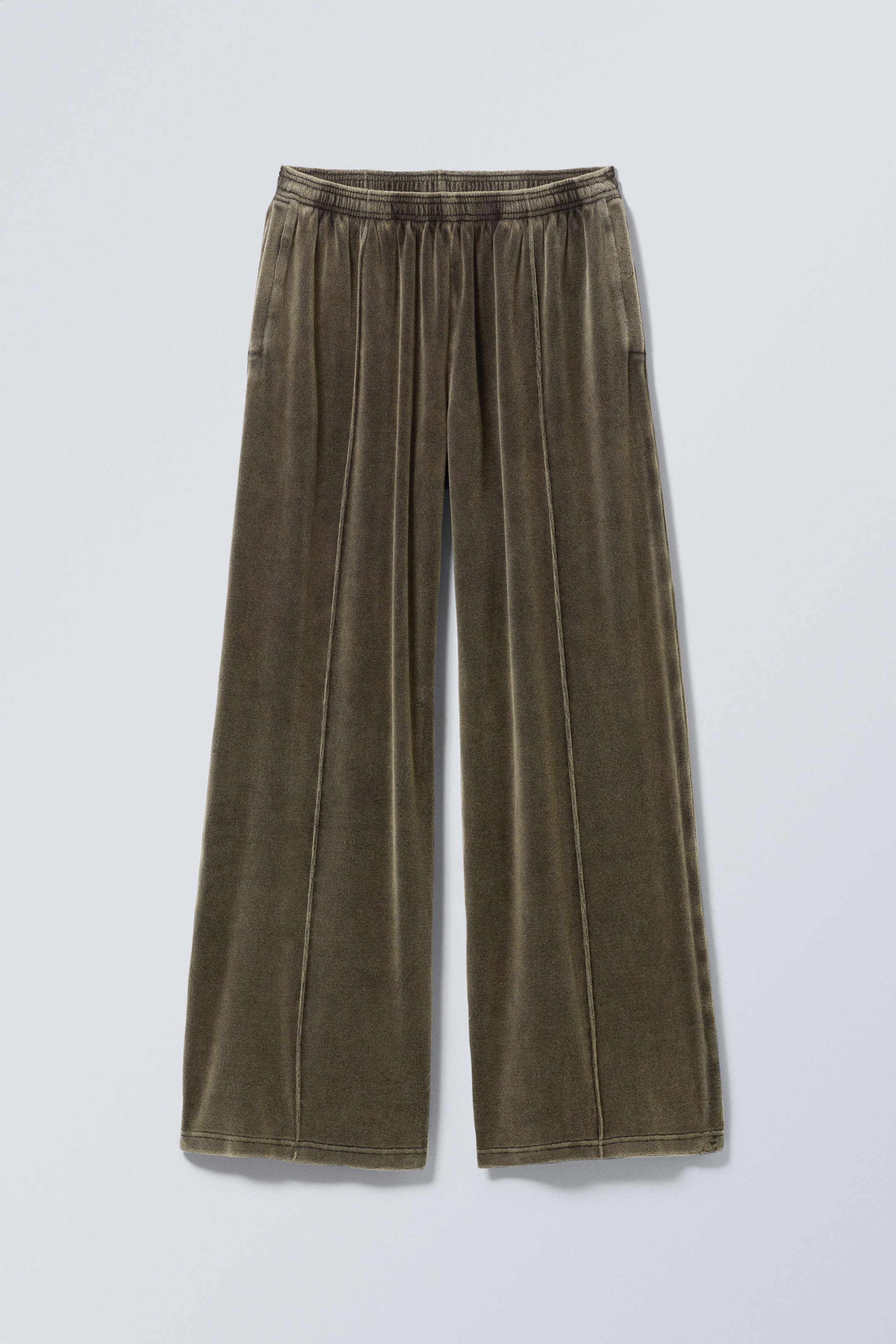 relaxed mid rise pleated suiting trousers - Black | Weekday EU