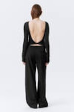 Black - Open Back Long-Sleeved Top - 3