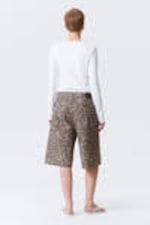 Leopardenmuster - Lockere Baggy-Shorts aus bedrucktem Baumwoll-Twill - 10