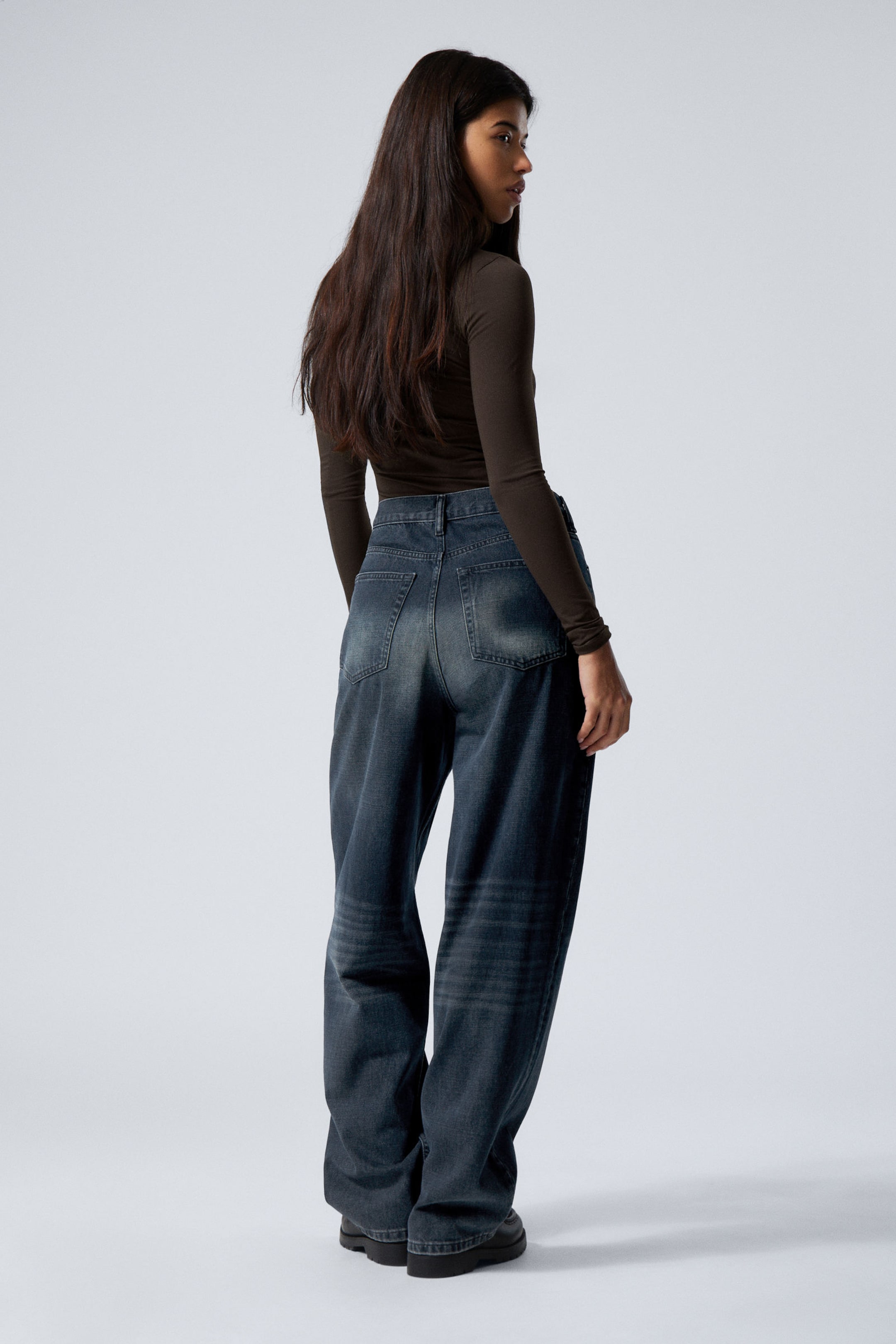 Deep Ocean Blue - Mörkblå - Rail Mid Waist Loose Wide Leg Jeans - 4