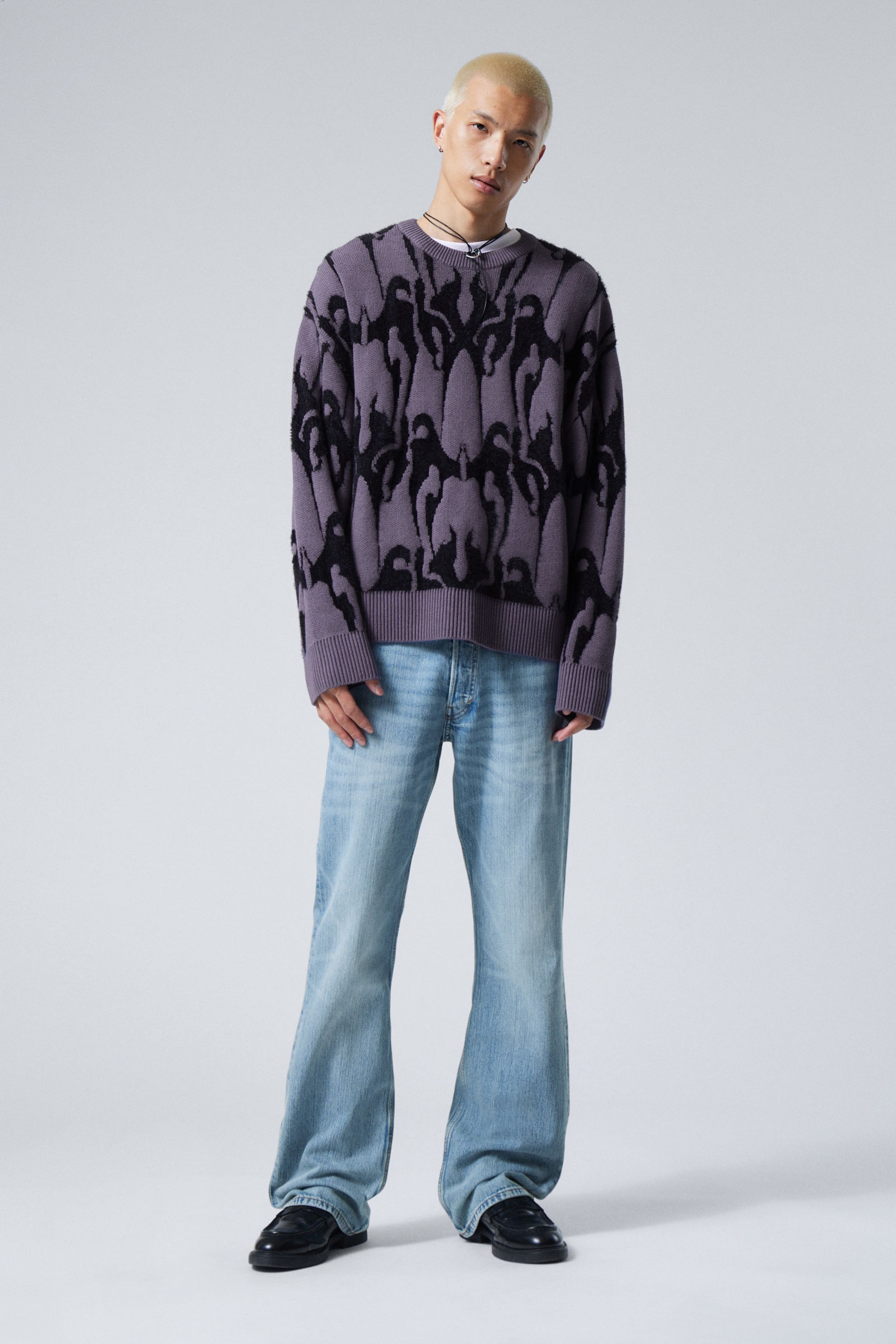 Dunkellila - Graphic-Strickpullover in Oversized-Passform - 0