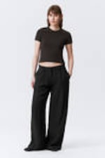 Black - Low Rise Wide Leg Crinkled Trousers - 0