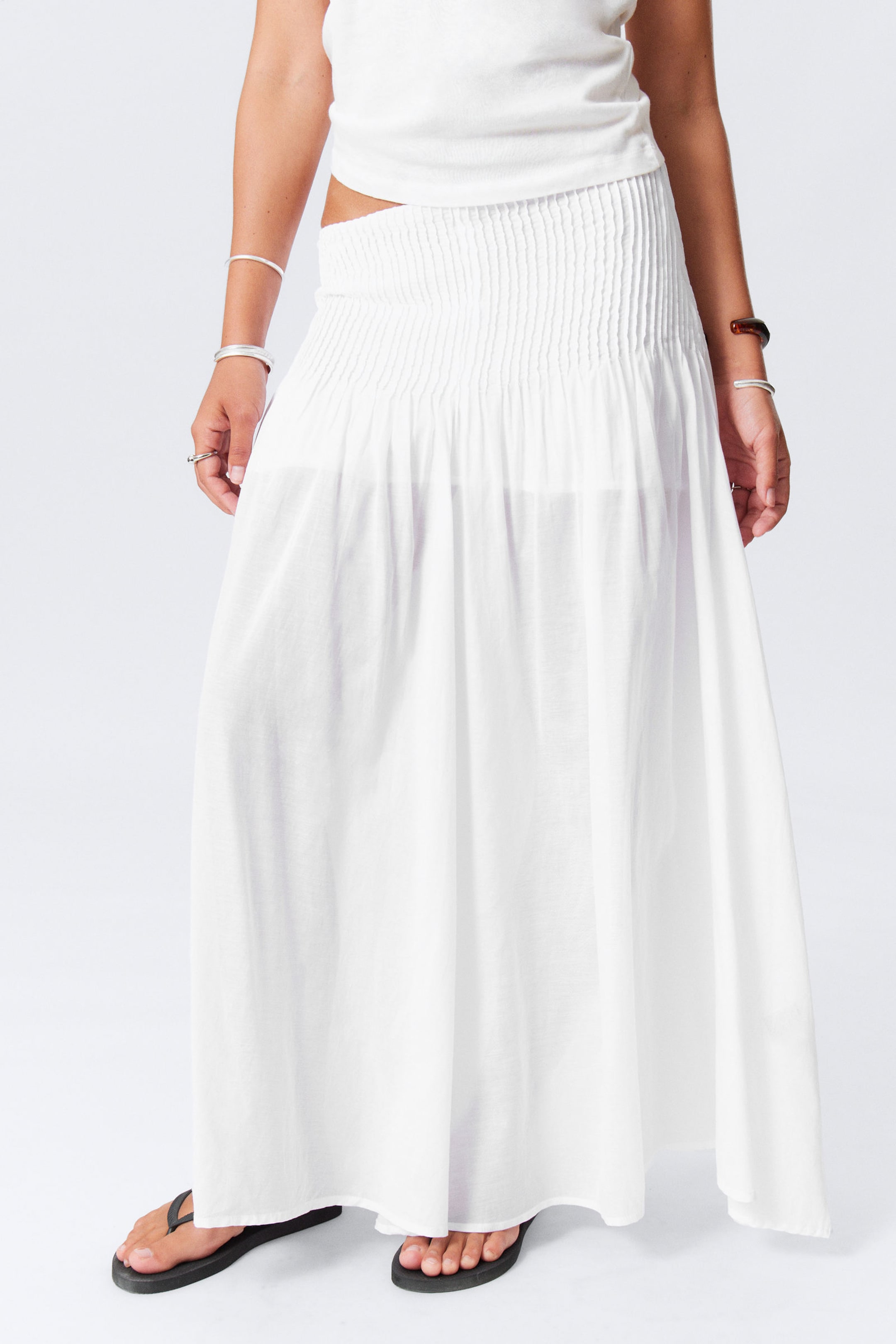 #FFFFFF - Pleated Mid Rise Maxi Skirt - 2