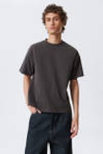 Dunkelgrau - Kastiges T-Shirt - 0