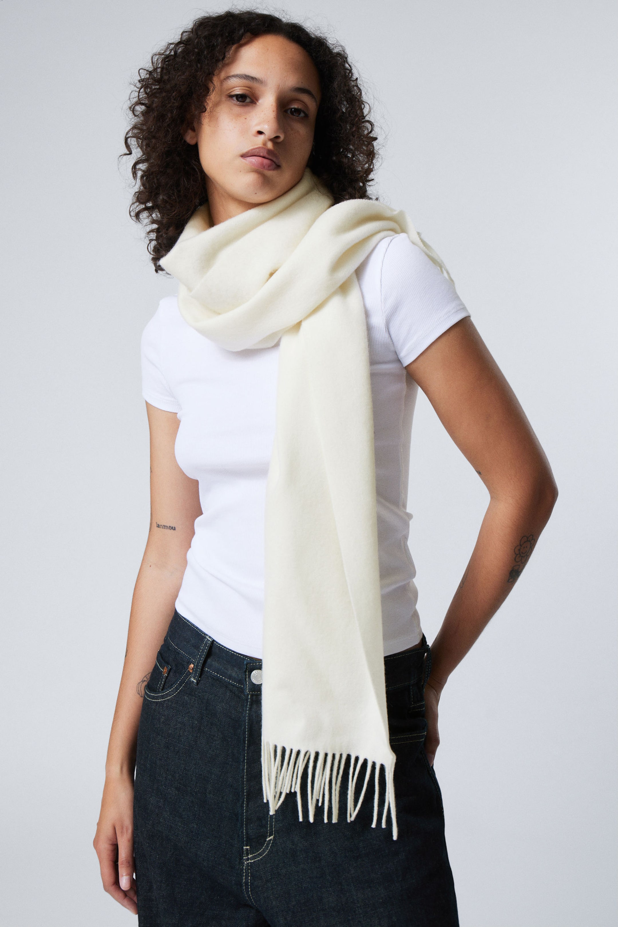 White - Long Woven Wool Scarf - 0