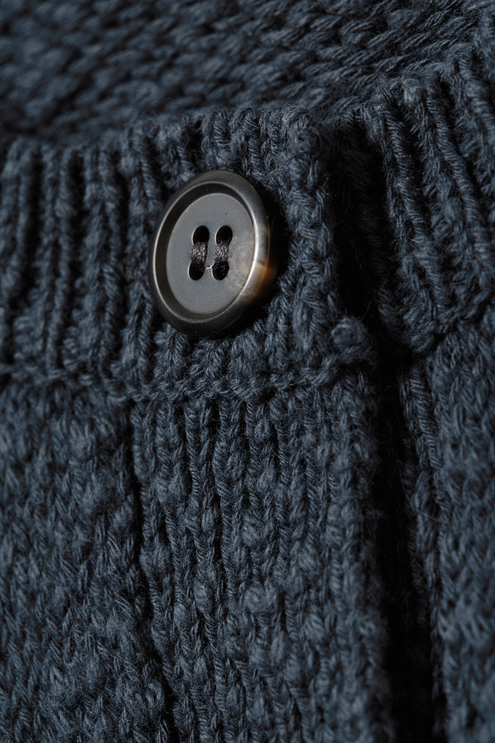 knitted single-breasted vest - Dark Navy Blue | Weekday EU