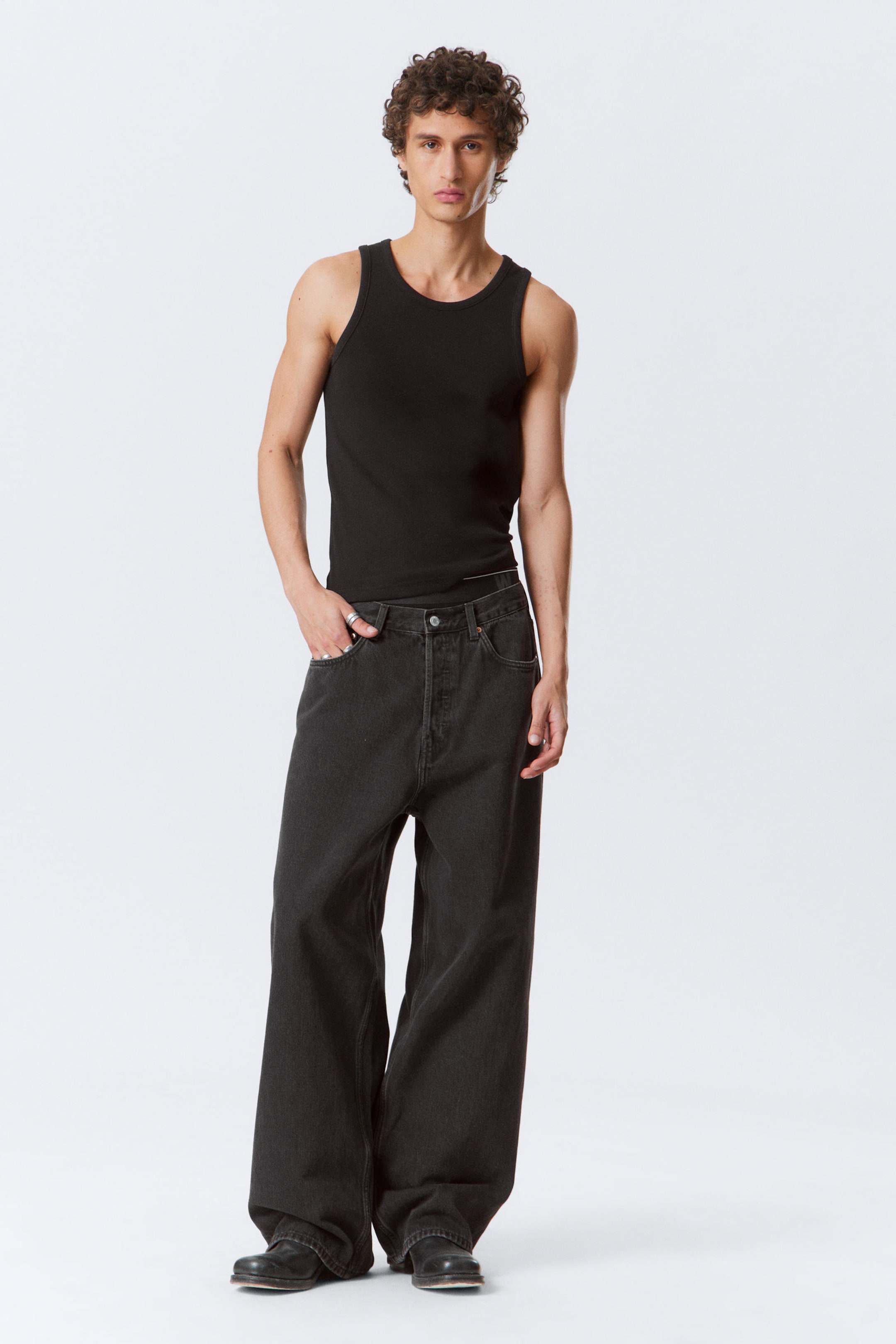 Tuned Black - Black - Astro Loose Baggy Leg Jeans - 4