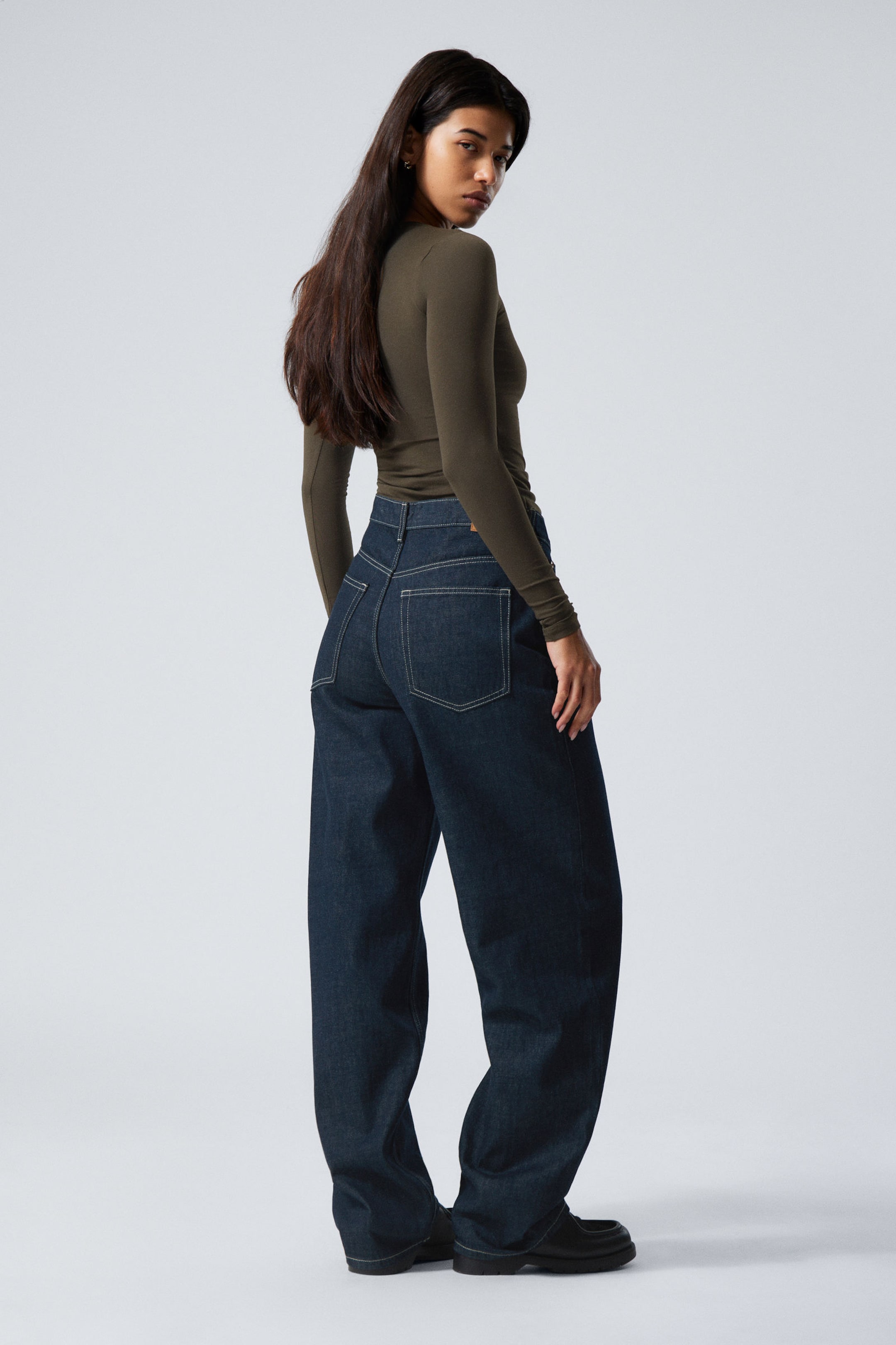 Blue Rinse - Dark Blue - Rail Mid Rise Loose Wide Leg Jeans - 4