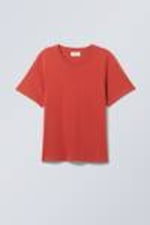 Red - Essence Standard T-shirt - 0