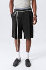 Schwarz - Lockere Anzugshorts aus Leinen - 1