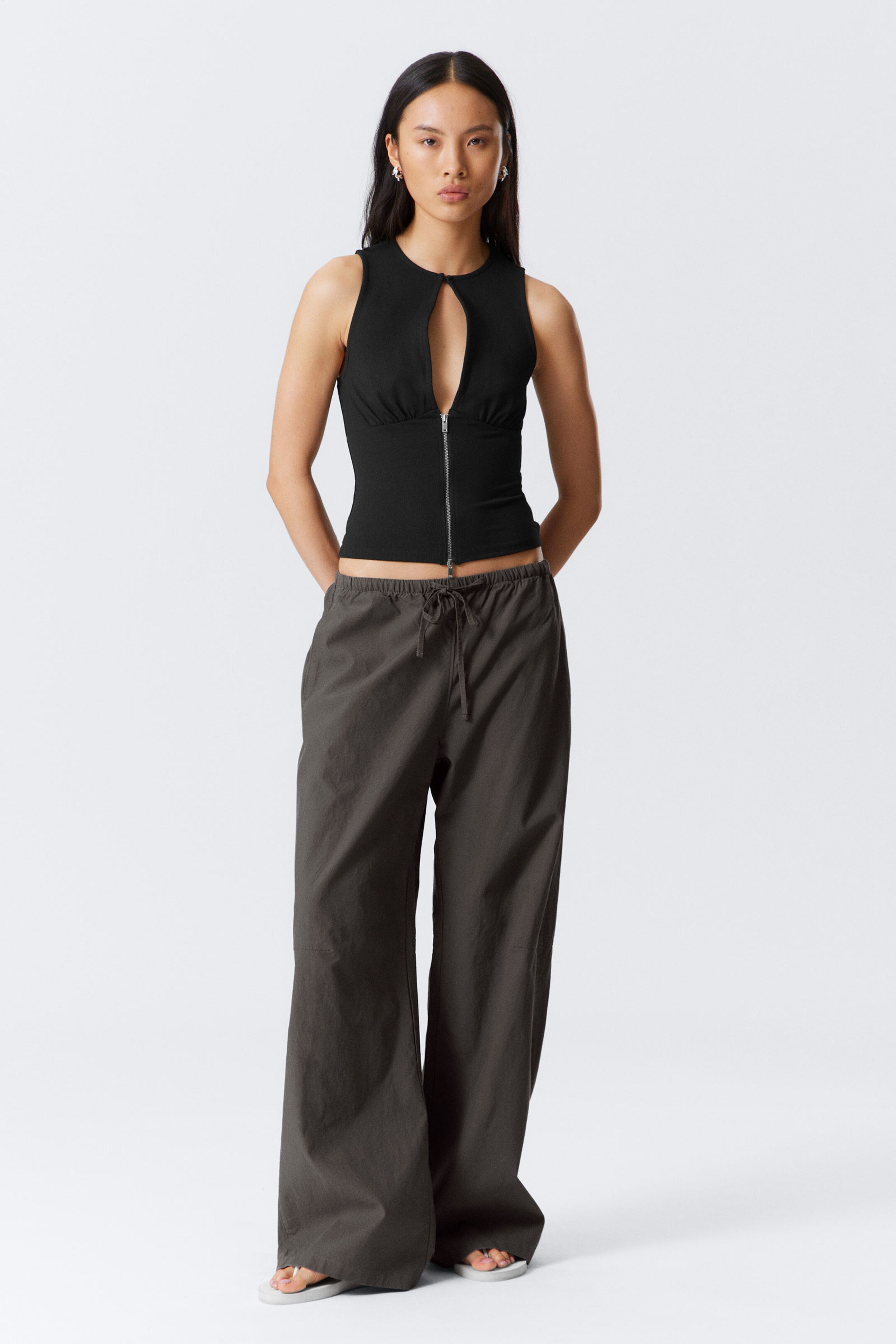 slim sleeveless zip top - Black | Weekday WW