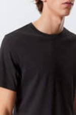 Black - Standard Midweight T-shirt - 1