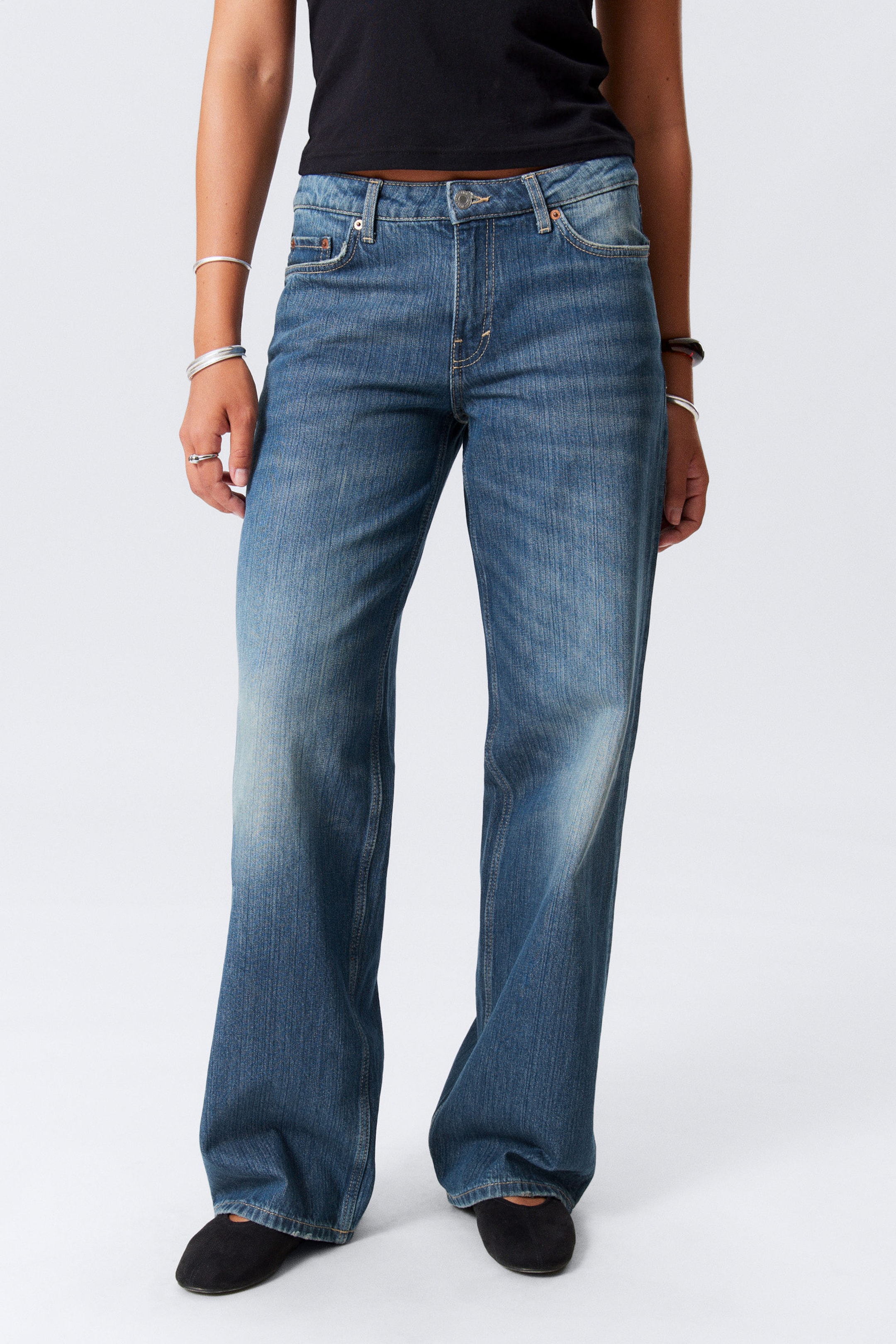 #79829D - Ample Low Waist Loose Wide Leg Jeans - 2