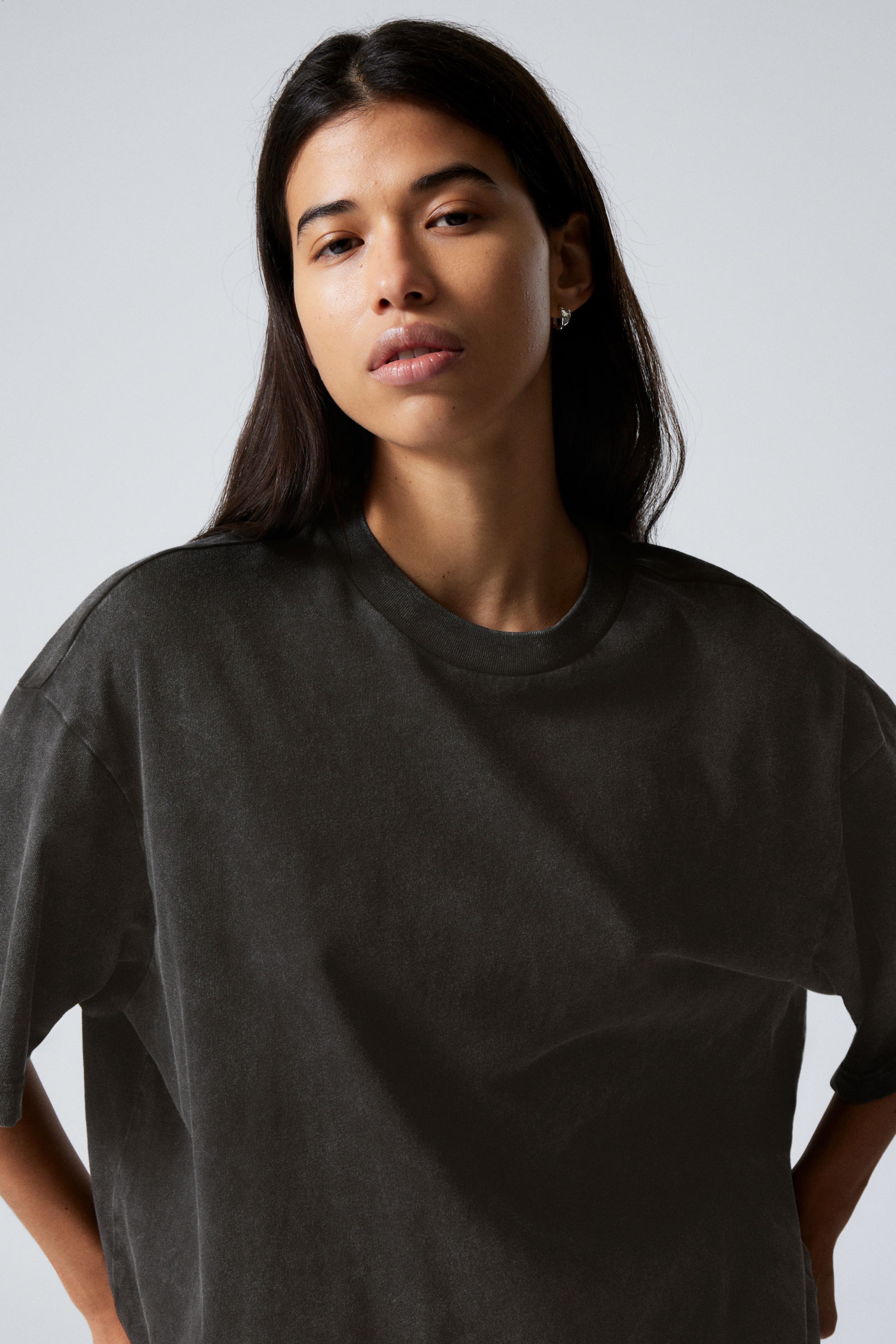 Tvättad svart - Soft Oversized T-shirt - 1