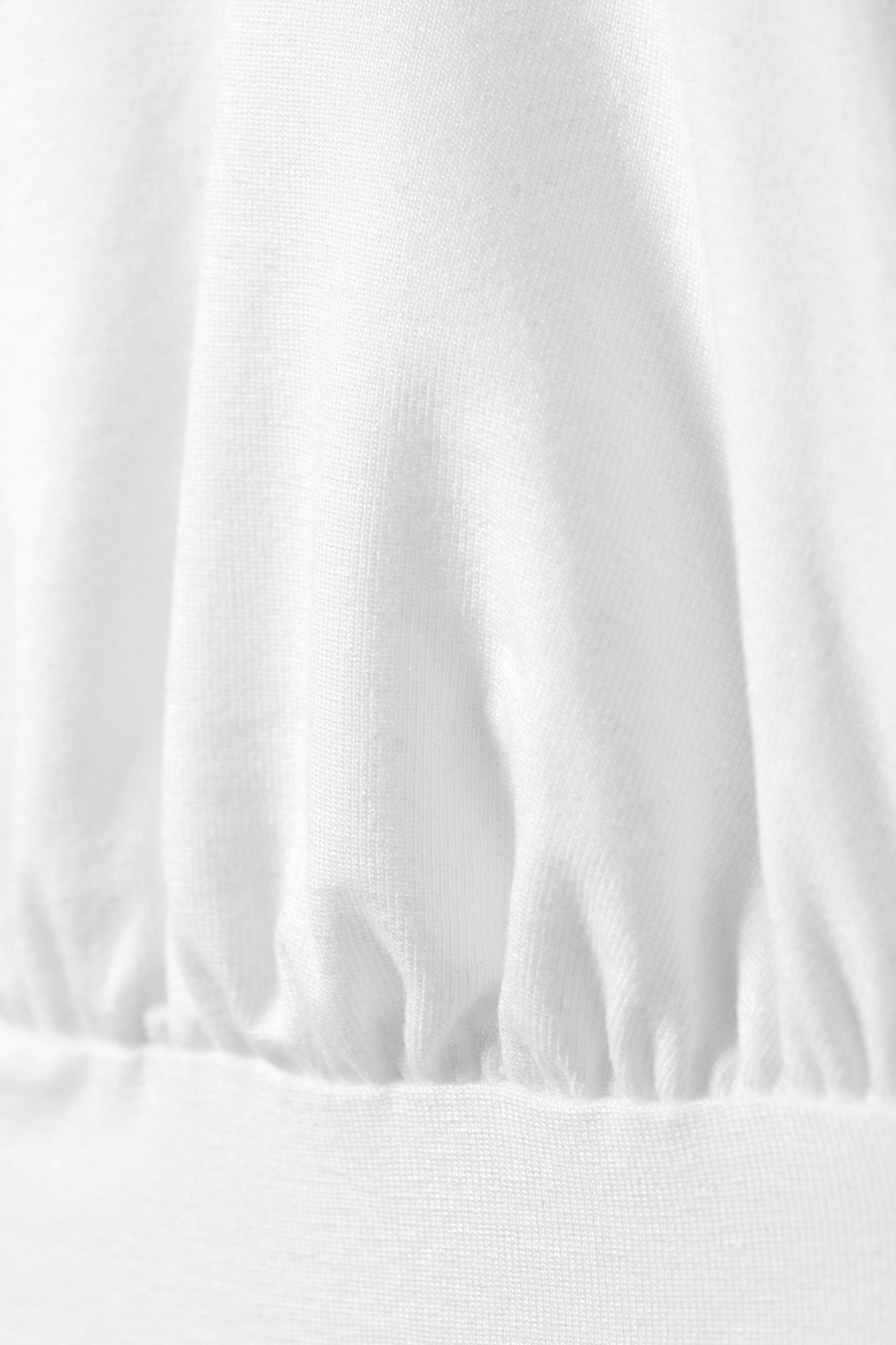 #FFFFFF - Tief sitzendes Neckholder-Top - 2